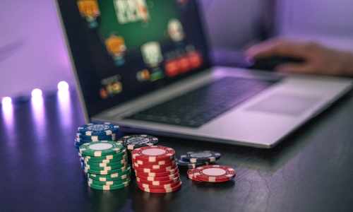 Top Reasons Why Players Prefer Gambling at Online Casinos